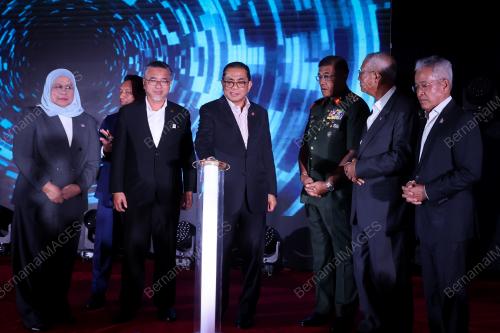 DATUK SERI MOHAMED KHALED NORDIN