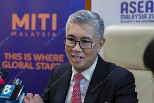TENGKU DATUK SERI ZAFRUL ABDUL AZIZ