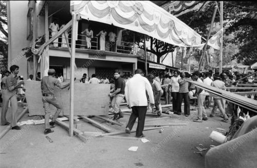 SAMBUTAN