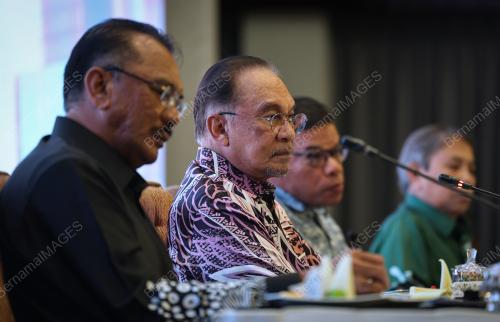 DATUK SERI ANWAR IBRAHIM