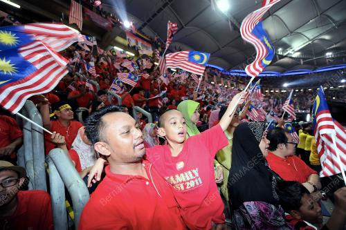 KL85_31082012_MERDEKA_KE_55
