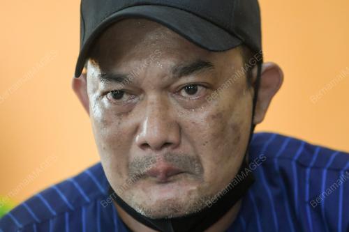 MOHD SHAH ROSLI