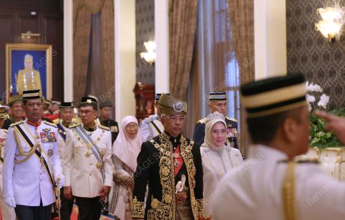 AL-SULTAN ABDULLAH RIÃ•AYATUDDIN AL-MUSTAFA BILLAH SHAH