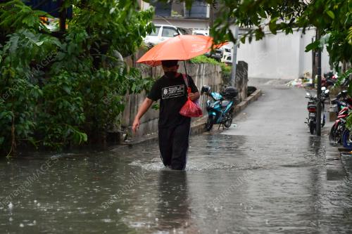 BANJIR KILAT