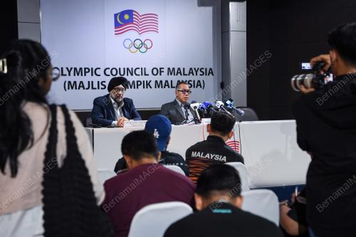 DATUK SERI MOHD FIRUZ JAFFRIL