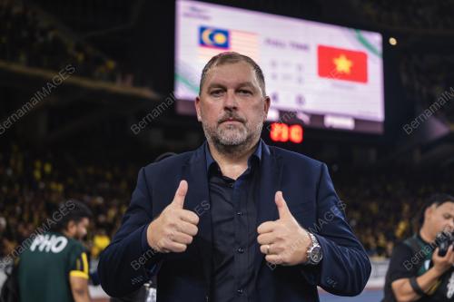 MALAYSIA MENENTANG VIETNAM