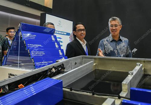 TENGKU DATUK SERI ZAFRUL ABDUL AZIZ