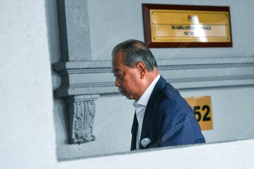 TAN SRI MUHYIDDIN YASSIN