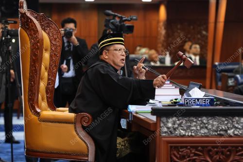 DATUK JOHARI ABDUL