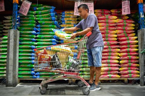 BERAS IMPORT TURUN HARGA