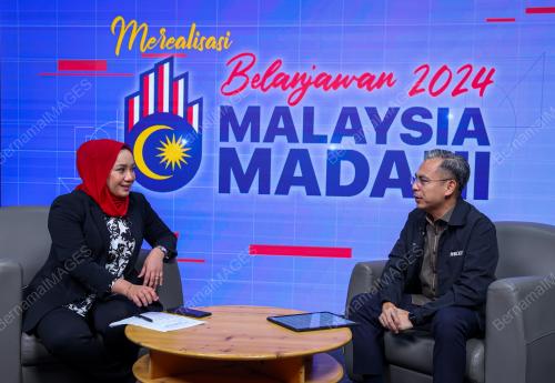FAHMI FADZIL