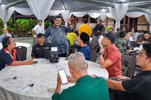 DATUK SERI MEGAT D SHAHRIMAN ZAHARUDIN