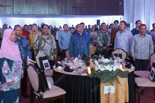 TAN SRI SHAMSUL AZRI ABU BAKAR