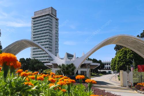 BANGUNAN PARLIMEN