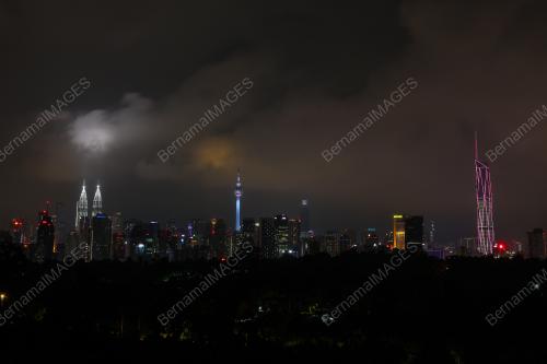 PERASMIAN MENARA MERDEKA 118