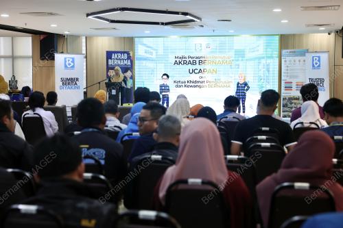 SYARIFAH ZAINI