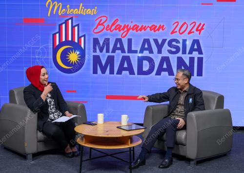 FAHMI FADZIL