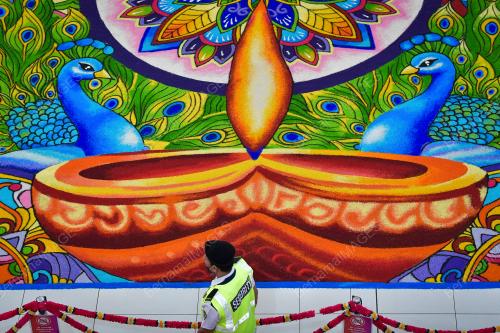 SENI KOLAM DEEPAVALI