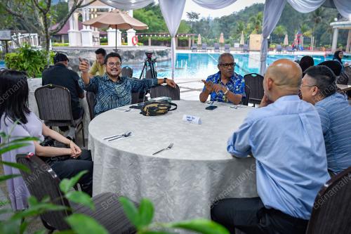 DATUK SERI MEGAT D SHAHRIMAN ZAHARUDIN