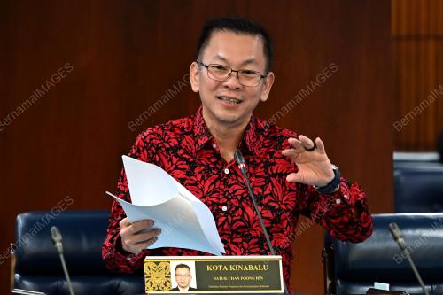 DATUK CHAN FOONG HIN
