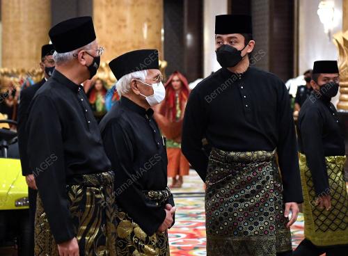 AL-SULTAN ABDULLAH RI'AYATUDDIN AL-MUSTAFA BILLAH SHAH
