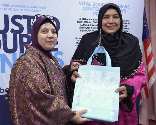 ZALINA ABDUL AZIZ