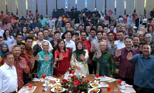 DATUK SERI DR ZALIHA MUSTAFA