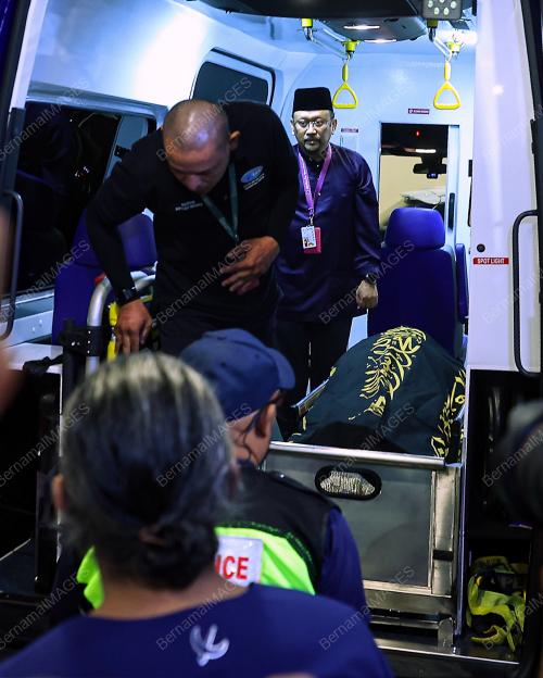 ALLAHYARHAM TUN ABDULLAH AHMAD BADAWI