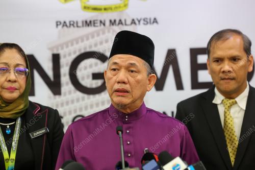 DATUK SERI FADILLAH YUSOF