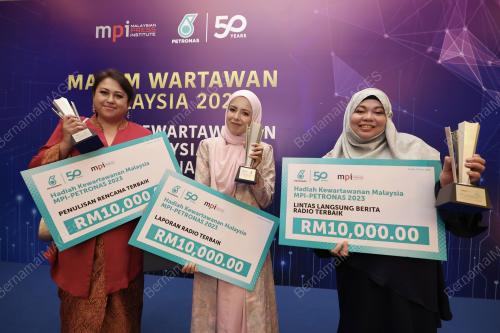 MALAM WARTAWAN MALAYSIA 2024
