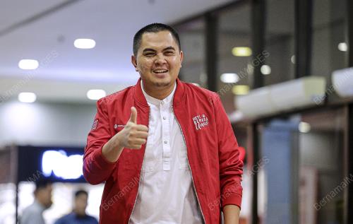 DR MUHAMAD AKMAL SALEH