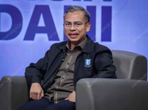 FAHMI FADZIL