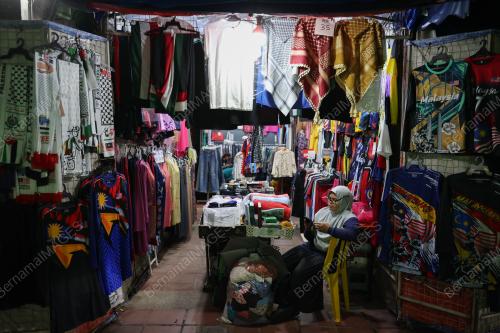 PENIAGA JALAN MASJID INDIA