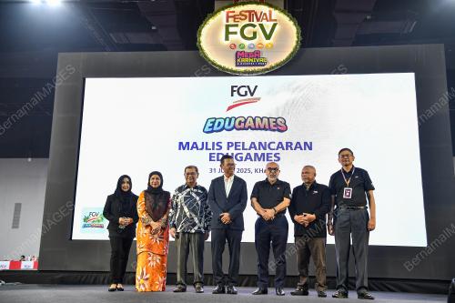DATUK SERI AHMAD SHABERY CHEEK