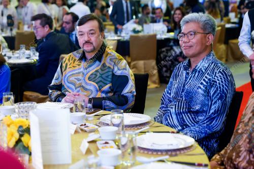 DATUK SERI AMIR HAMZAH AZIZAN