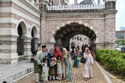 DATARAN MERDEKA RAYA