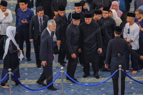 ALLAHYARHAM TUN ABDULLAH AHMAD BADAWI