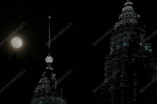 SUPERMOON