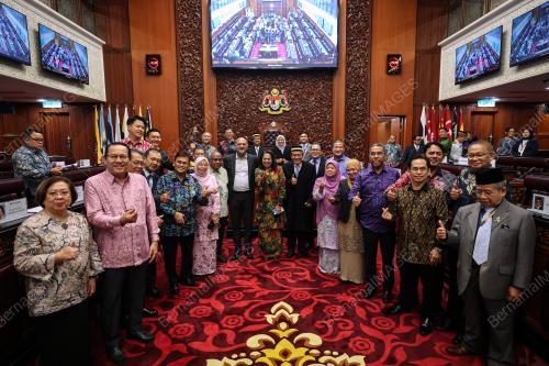 DATUK AWANG BAMEE AWANG ALI BASAH