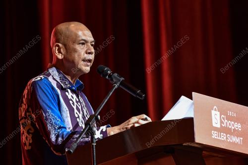 DATUK ARMIZAN MOHD ALI