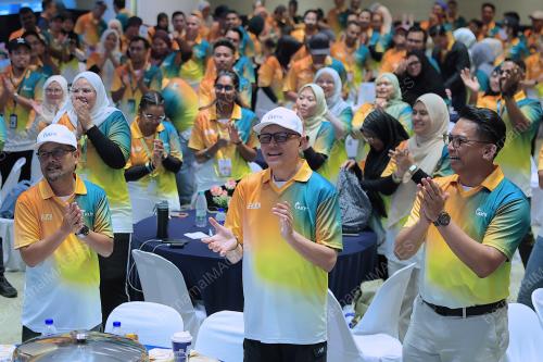 AZADDIN NGAH TASIR