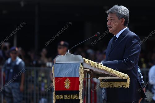 DATUK SERI MOHAMAD HASAN