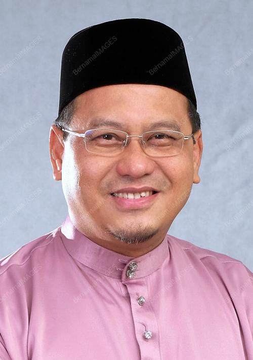 AHMAD AMZAD HASHIM