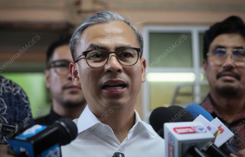 DATUK FAHMI FADZIL