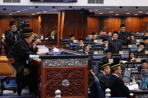 DATUK JOHARI ABDUL