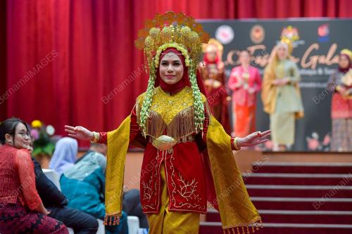 ALC FASHION GALA THREADING ASEAN UNITY