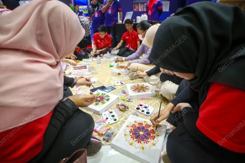 PROGRAM DUA TAHUN KERAJAAN MADANI