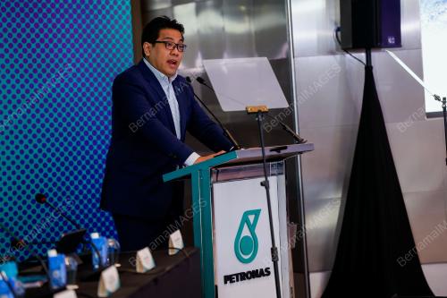 TAN SRI TENGKU MUHAMMAD TAUFIK