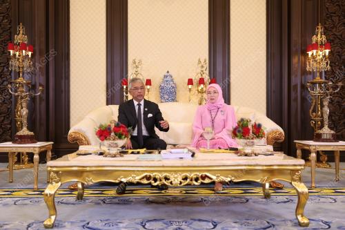 AL-SULTAN ABDULLAH RI'AYATUDDIN AL-MUSTAFA BILLAH SHAH