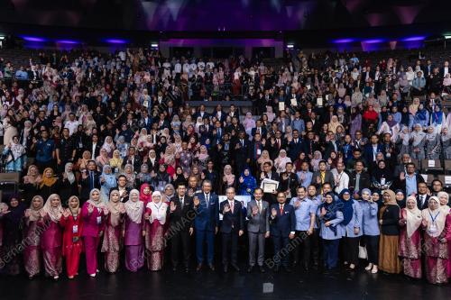 DATUK FAHMI FADZIL